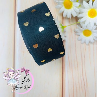 روبان پارچه ای طلاکوب قلب رنگ مشکی( عرض 4سانت)